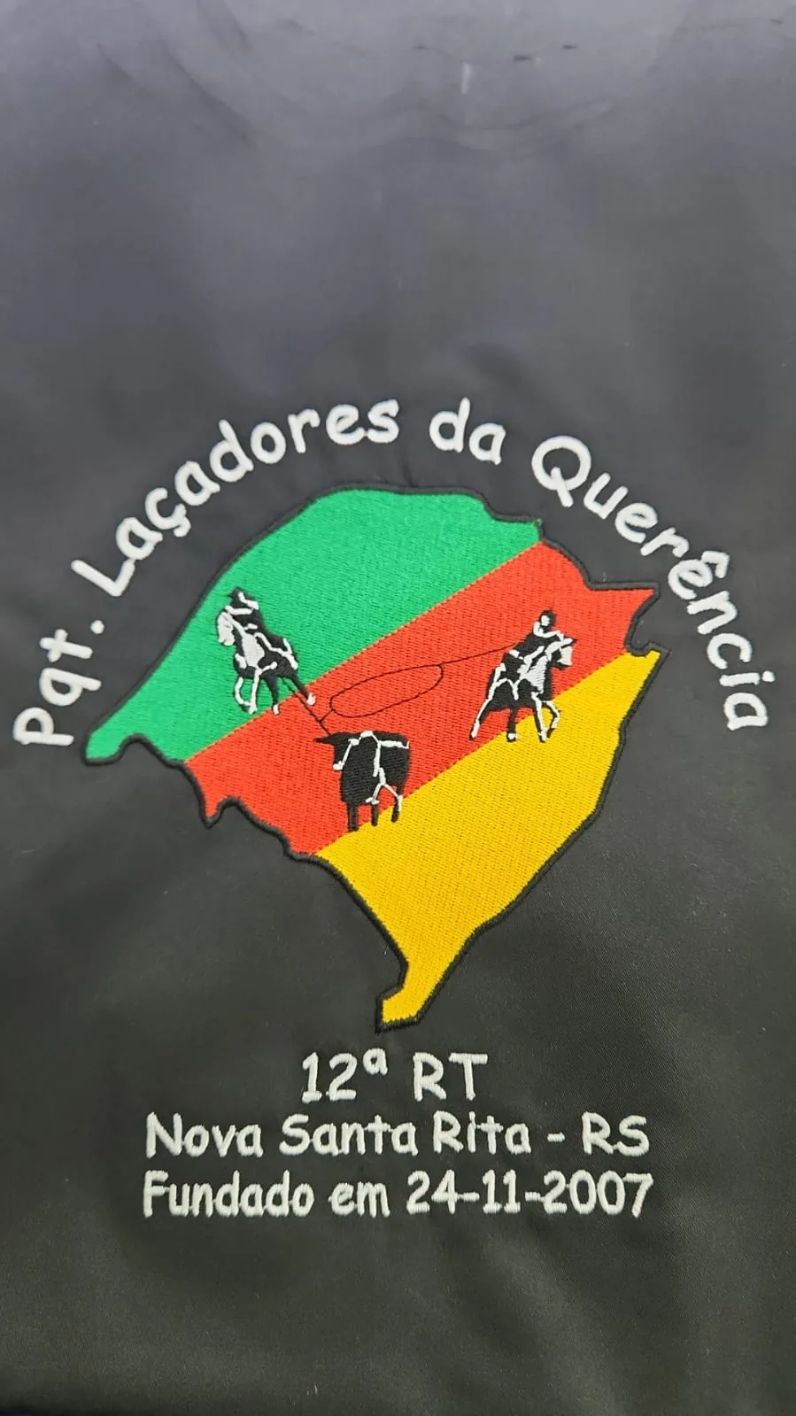 Bordado personalizado dos Laçadores da Querência